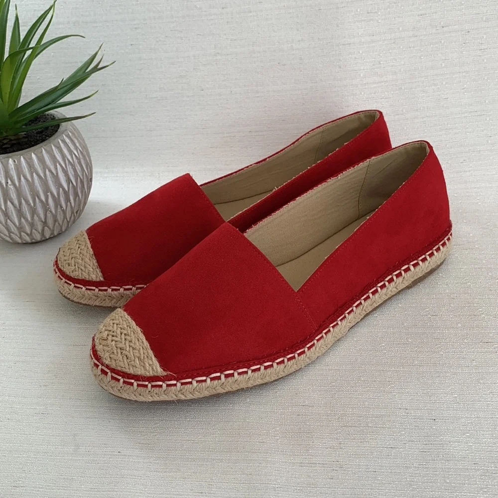 NWOT Ellos Red Microsuede Espadrille Flats Woman’s 9M - Picture 1 of 10